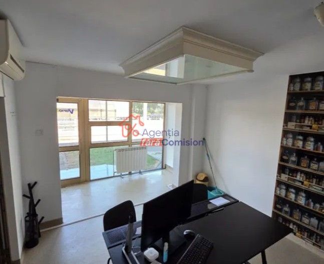 Spatiu Comercial, Podu Ros, 51mp, 750euro - Poză 3