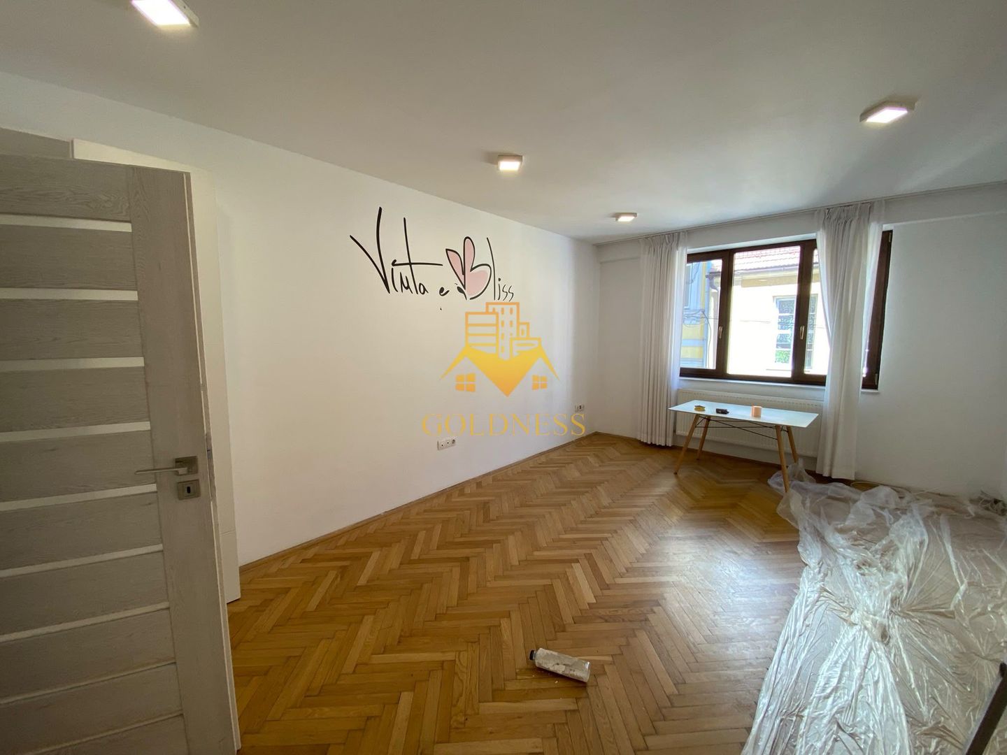 Spatiu birou/aparatament, 3 camere, decomandate, Eroilor Zona Teatru - Poză 3