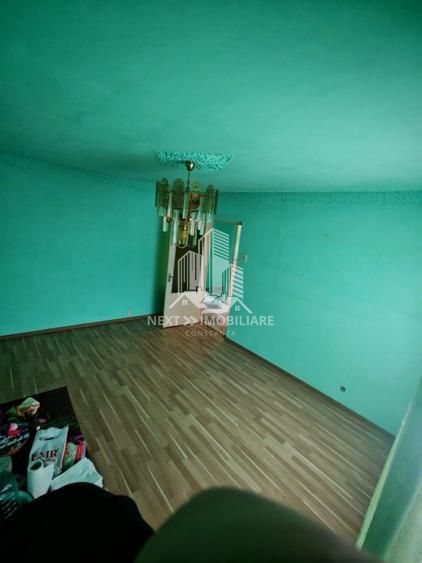 Apartament 4 camere Str. Eliberarii, zona Brick et3 - Poză 3