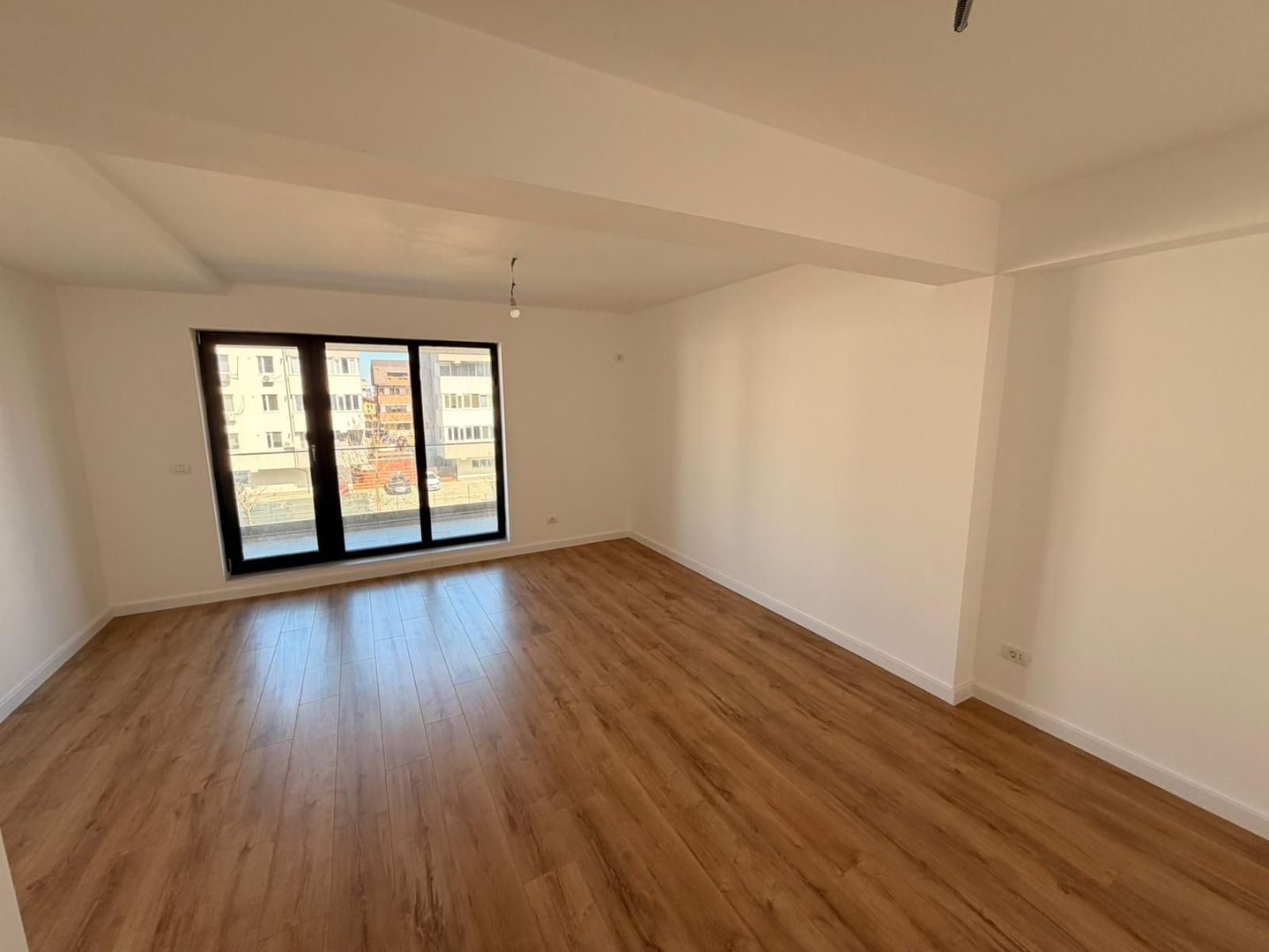 AP. 3 CAMERE, BLOC NOU, CENTRALA PROPRIE, MUTARE IMEDIATA ,COMISION 0% - Poză 6