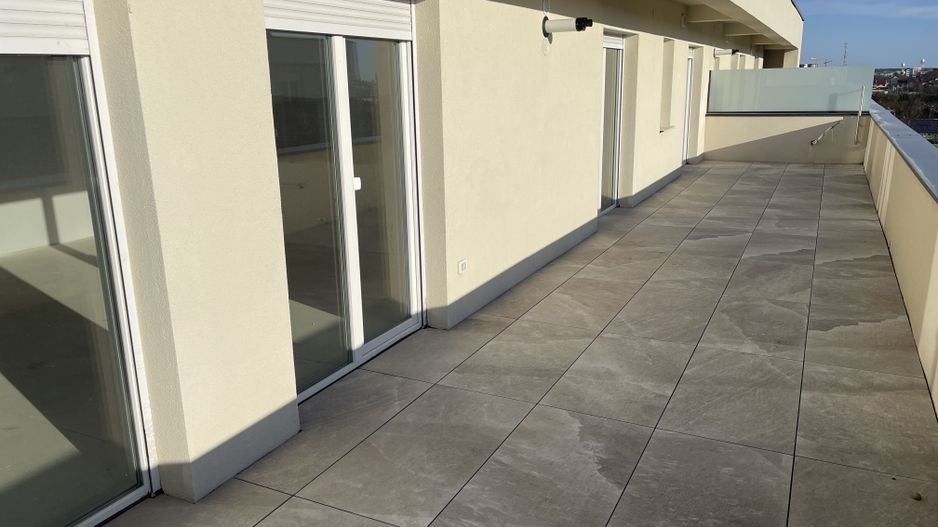 Dezvoltator| Penthouse | Terasa de 44 mp | 3 camere | 2 bai | Timisoara - Poză 1