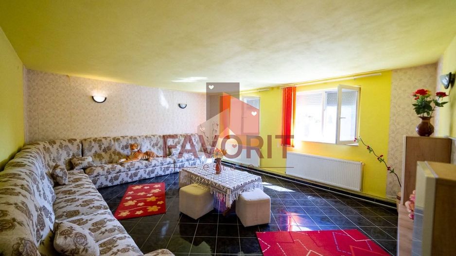 EXCLUSIVITATE – Comision 0% | Casa spatioasa | Santana - Arad - Poză 4