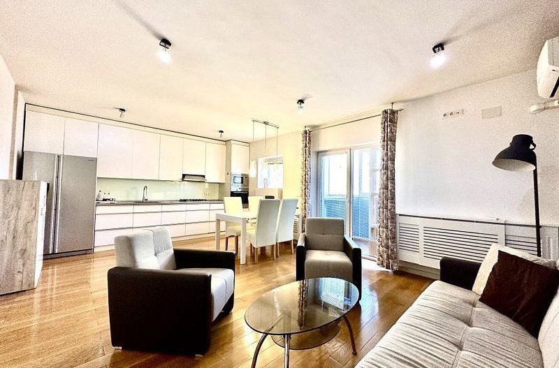 Apartament elegant -curte proprie - garaj - Poză 6