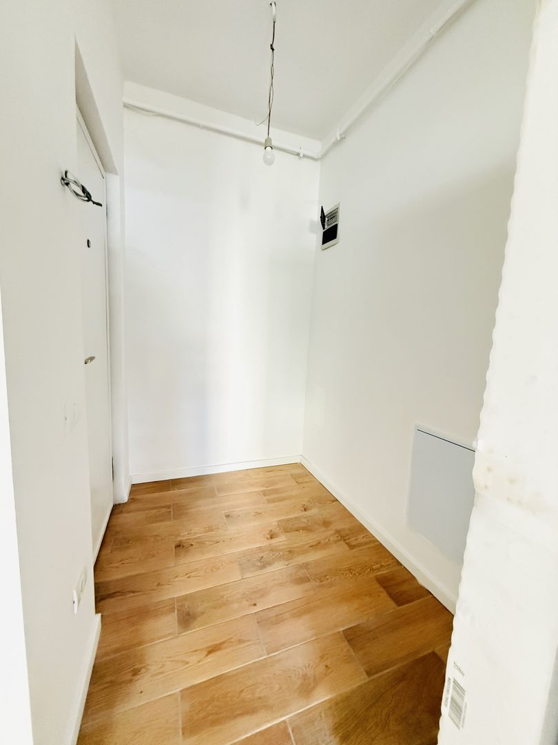 Soarelui- Sud Plaza | 2 Camere | Loc De Parcare. - Poză 6