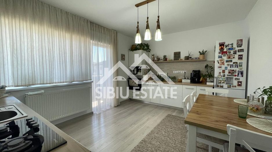 Apartament Premium cu 2 camere et,1-s.utila 50 mp mobilat si utilat - Poză 9