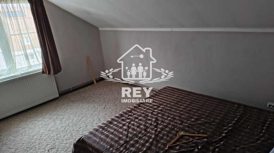 Apartament la mansardă M1+M2  / 3 camere / Terezian - Poză 11