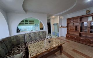 Apartament 3 camere 2 dormitoare 72 mp etaj 2 balcoane zona Terezian - Poză 3