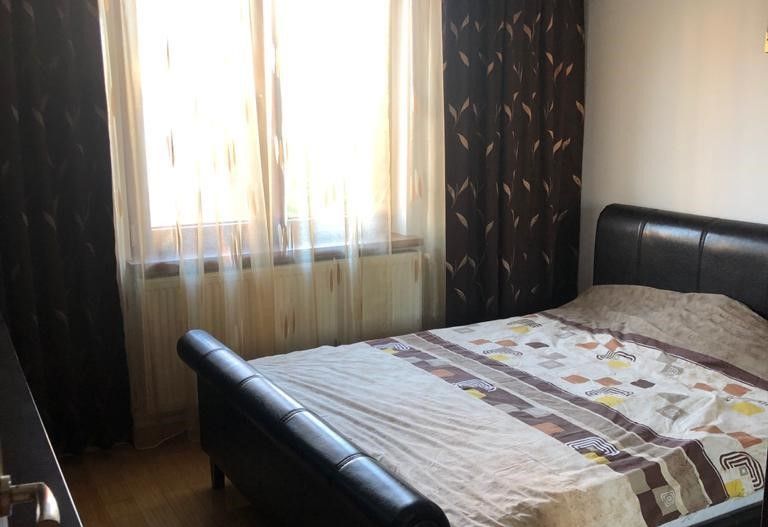 Apartament 3 camere Calea București,complet mobilat,utilat,500 eur - Poză 2