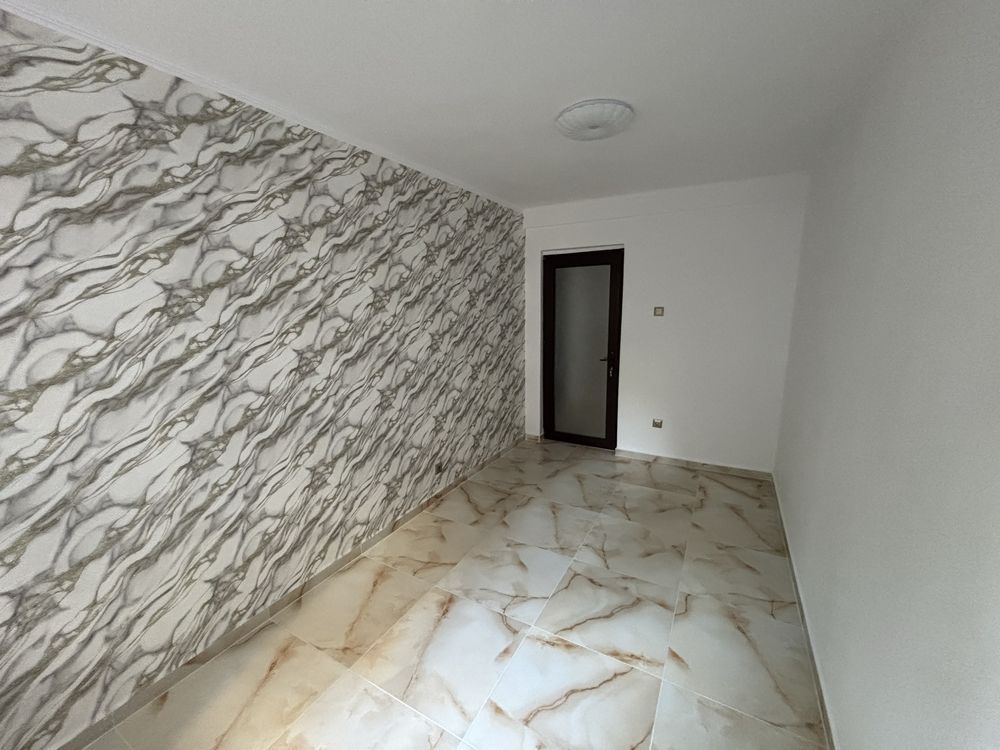 Apartament  2 cam Micro 40,parter - Poză 3