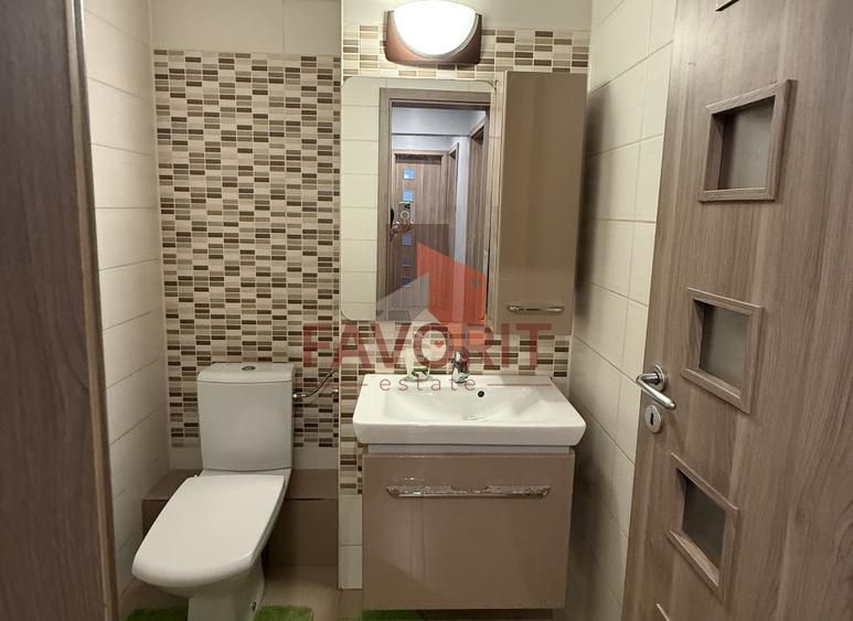 Aradului 3 camere decomandat, 2 bai, etaj 1 - Poză 10