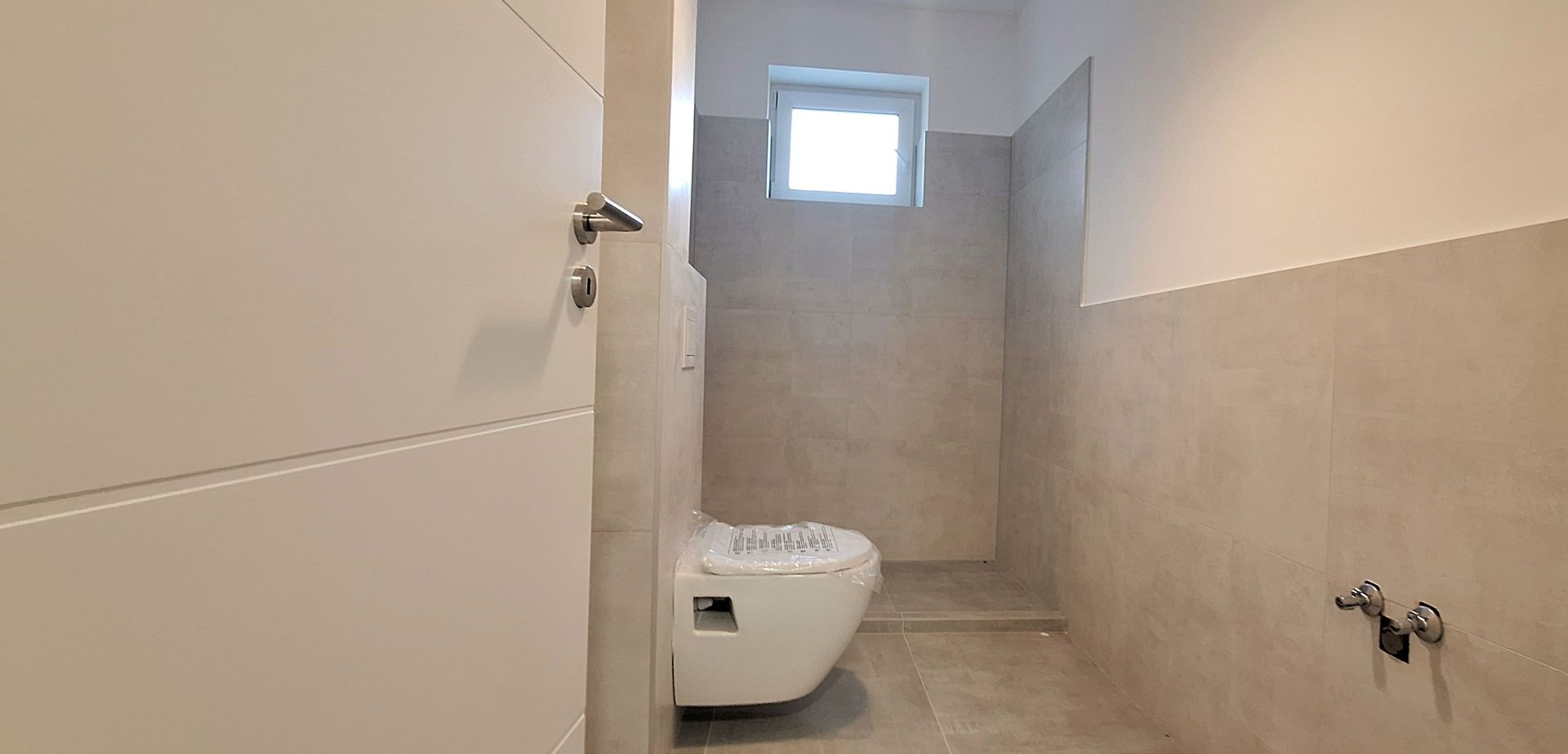 Apartament cu 3 camere si loc de parcare - Kaufland - Poză 8