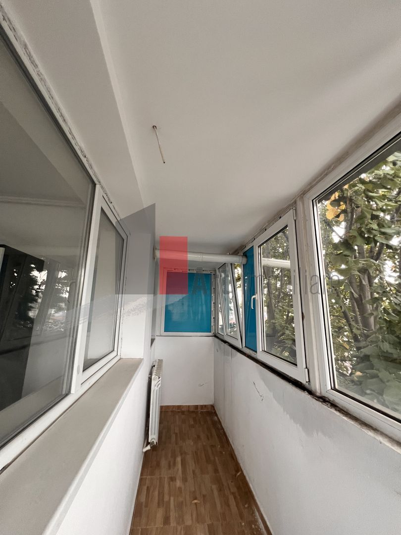 Apart Hotel VILA P+2E+ MANSARDA ,  7 garsoniere,  apartamante cu  2 camere si 3. - Poză 13