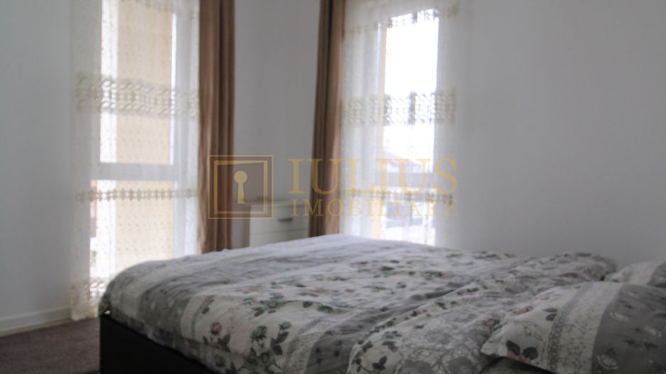 3 camere, balcon spatioas, 1 loc de parcare. Str Rozelor/Dumbravita. - Poză 11