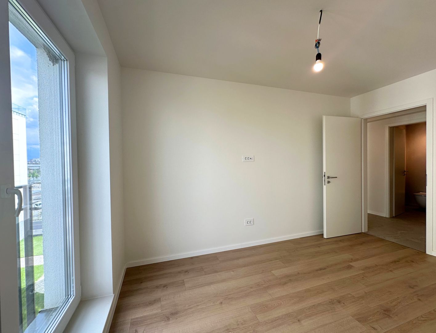 Apartament de lux 2 camere nelocuit Zona Coresi Kasper - Poză 15