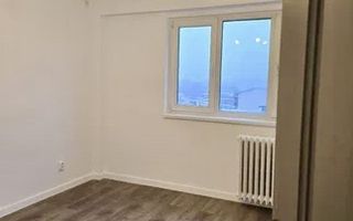 Apartament 3 camere Titulescu - Imobil 1976 - Poză 2