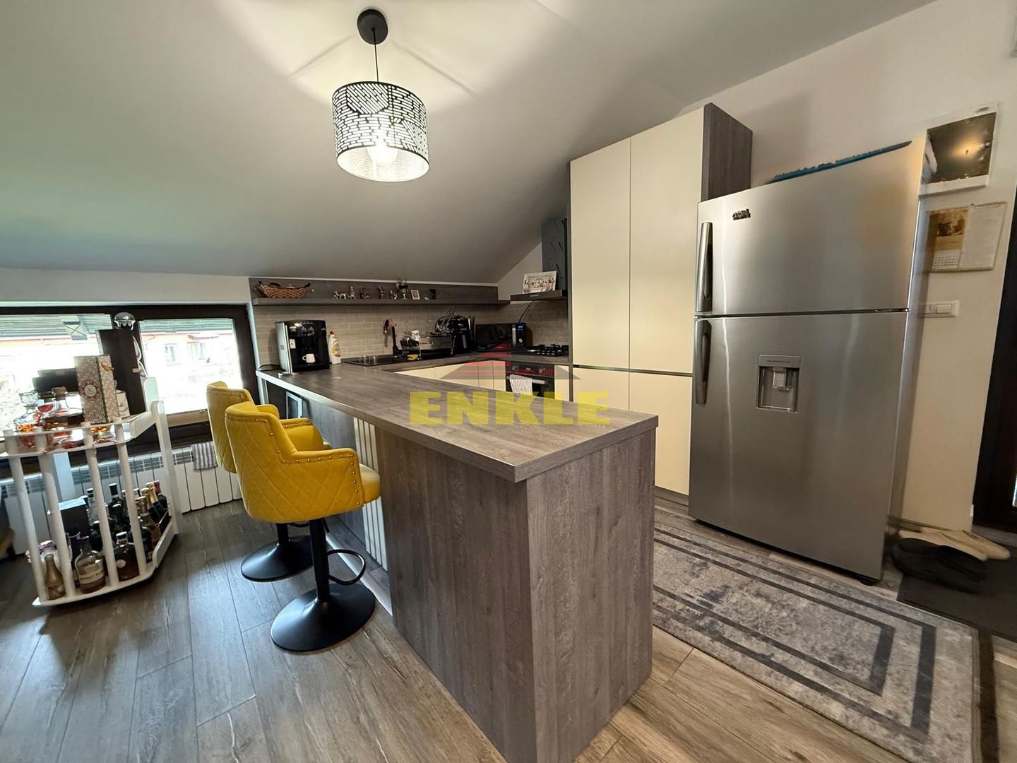 Casă de închiriat – 3 camere, complet mobilată și utilată - Poză 3