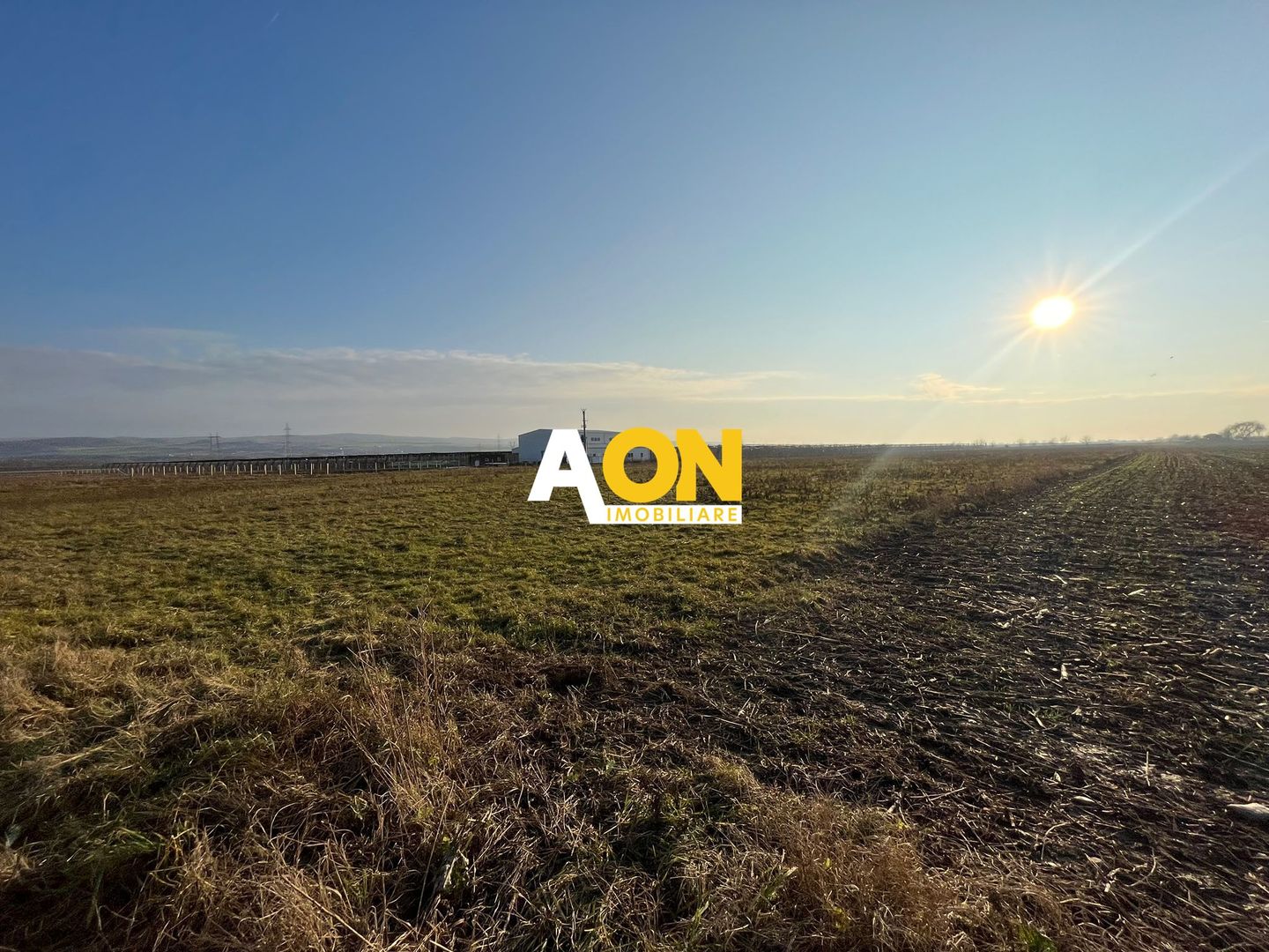 Teren de vanzare in zona Soseaua de Centura, 2.5 HA - Poză 2