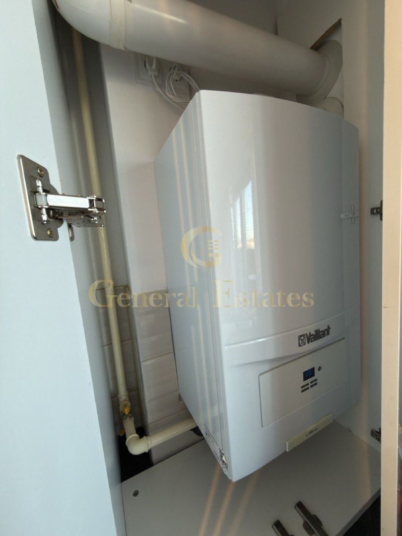 Apartament de vanzare3 camere in apripiere de Coresi - Poză 14