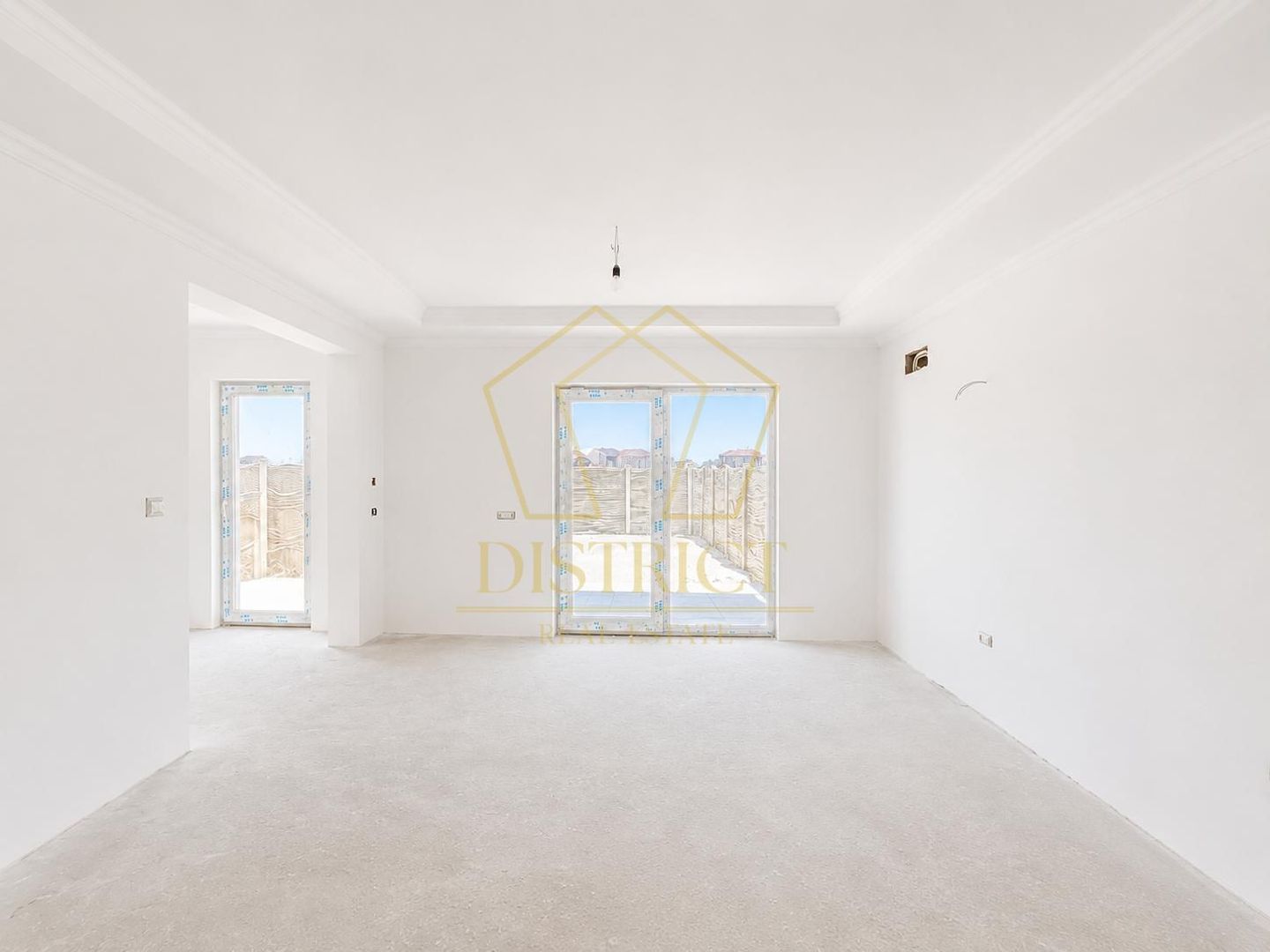 Duplex spatios cu 5 camere | Sacalaz - Poză 3