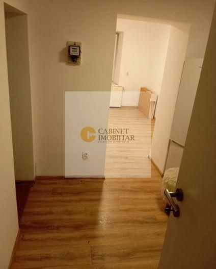 Calea Victoriei I Garsoniera in vila  I P+2 I Vedere stradala - Poză 5