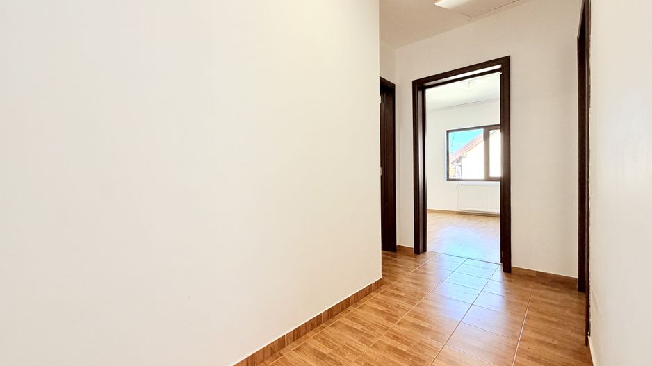 De vânzare – Casă individuală P+M în Dumbrăvița - Poză 16