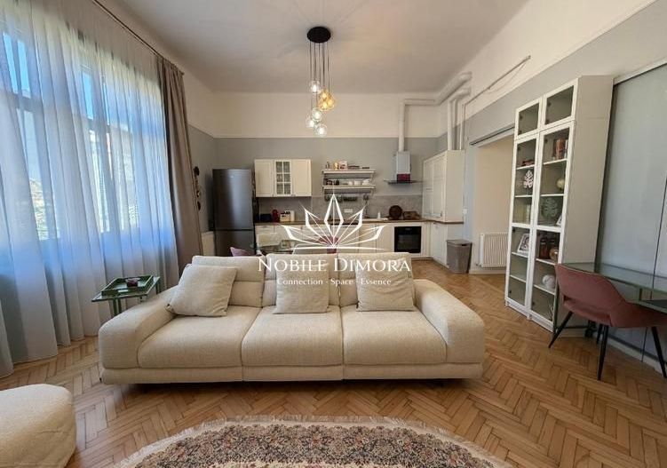 Apartament deosebit cu 3 camere - Central - potrivit pentru studenti - Poză 3
