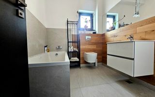 Casa moderna HOME & BUSINESS - Poză 9