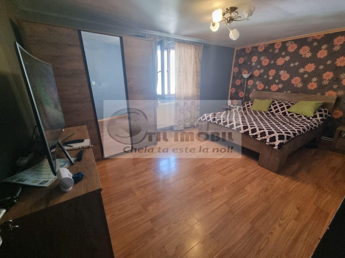 Apartament cu 2 camere,decomandat in Miroslava - 86900 euro ! - Poză 1