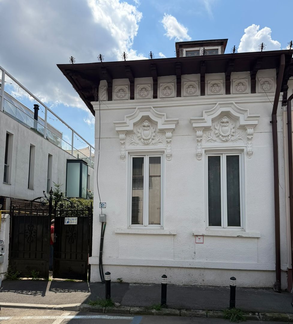 Vilă cu potențial,  Strada Transilvaniei, sector 1 - Poză 1