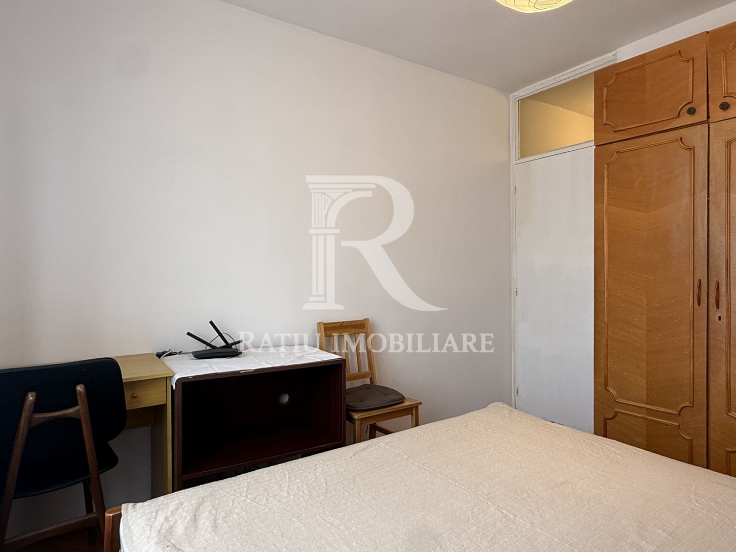 Apartament cu 3 camere | Decebal | Oradea - Poză 3