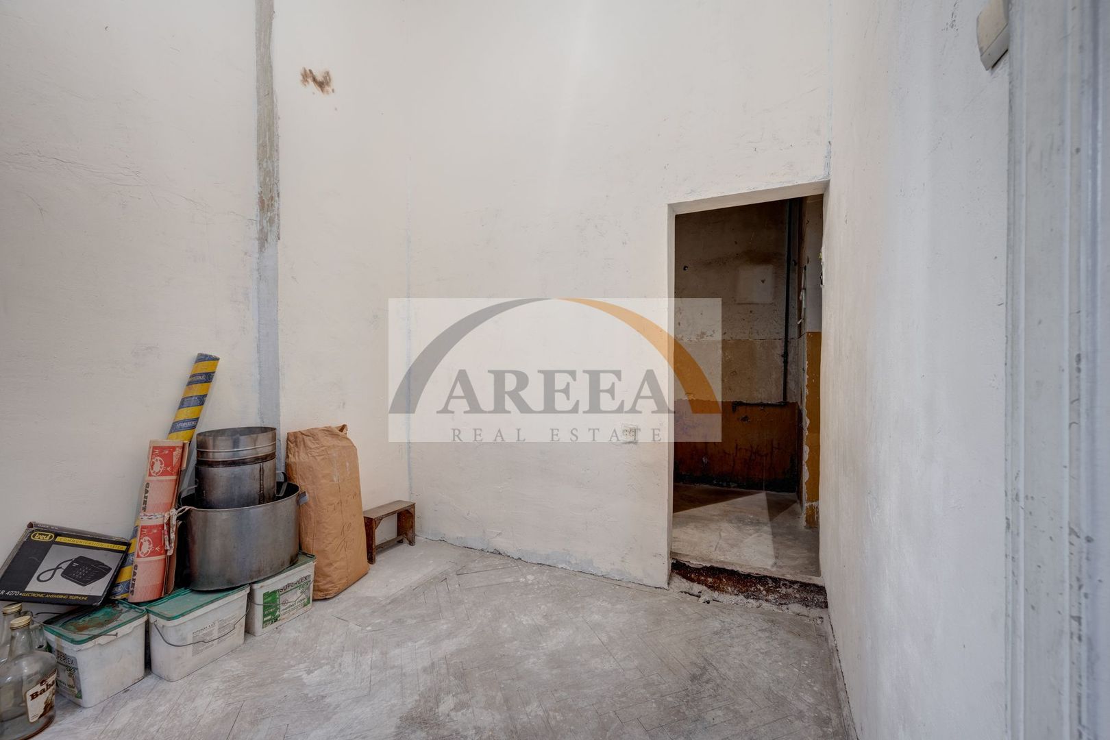 Proprietate in vila interbelica, pret bun - Pasajul Unirii, 157 mp - Poză 15