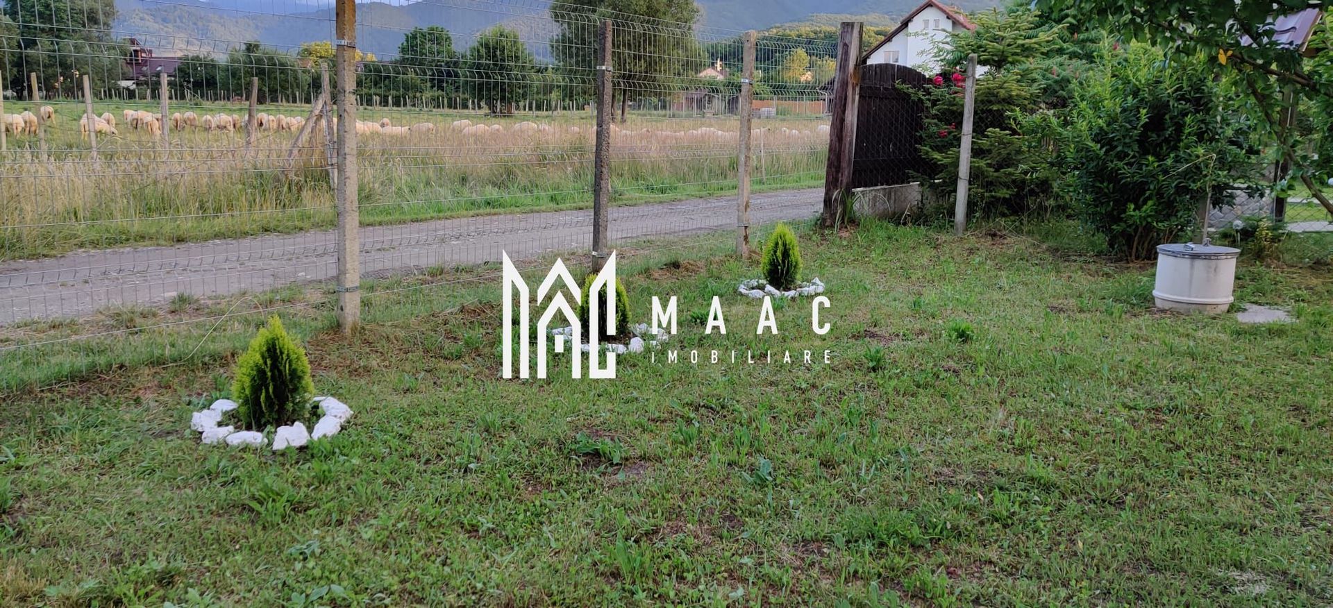 Casa de vanzare | Teren 624 | zona Tocile - Poză 3