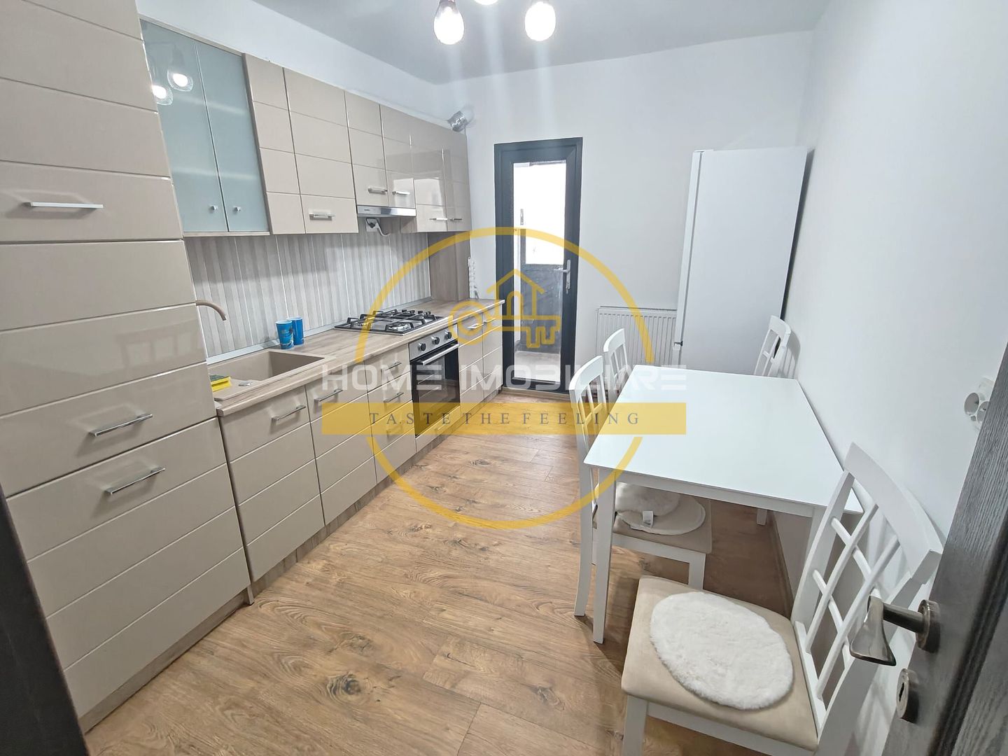 Apartament cu 3 camere / 74 mp/ in zona Dacia - Poză 1