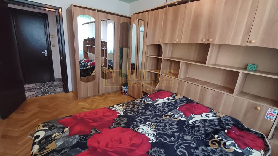 3 camere în zona Complex Studentesc - Poză 2