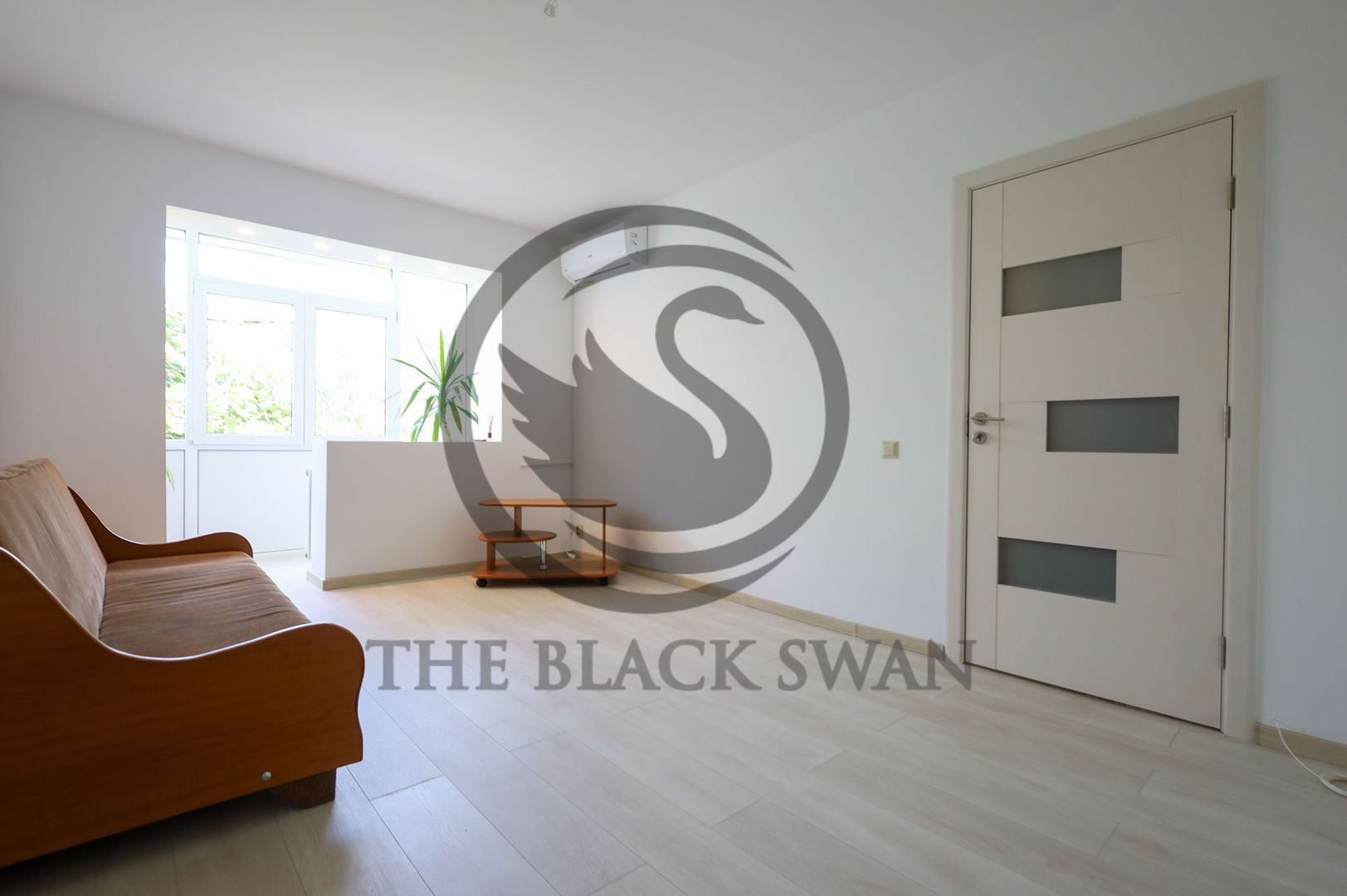 Apartament 3 camere de vanzare | Renovat, Vest, Ploiesti | Comision 0% - Poză 1