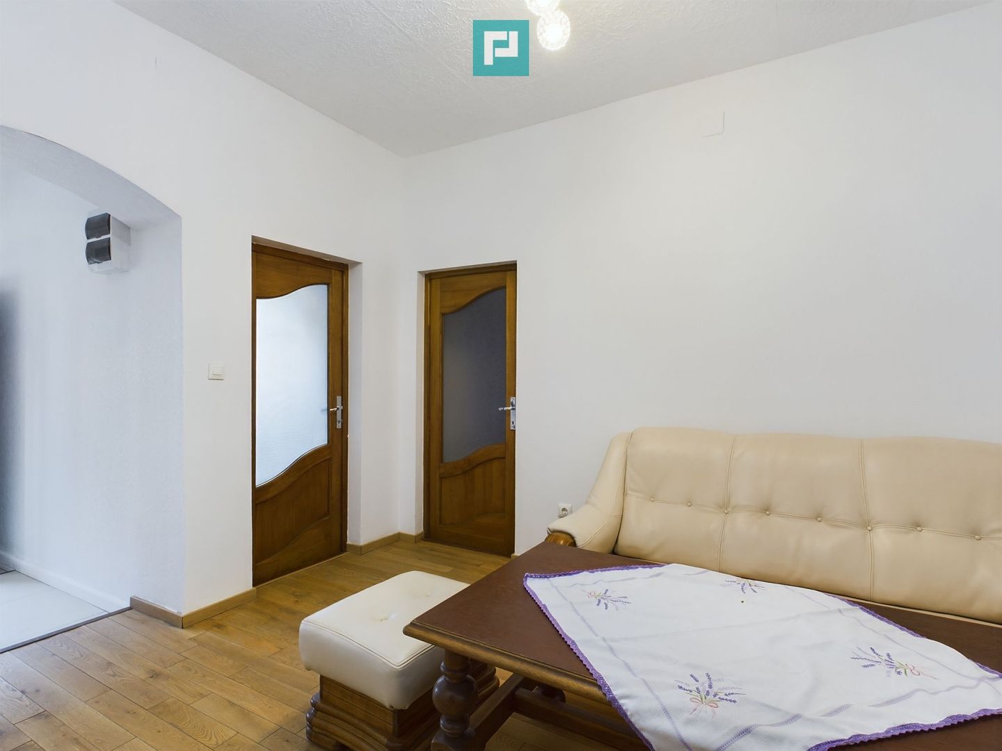 Casă cu 4 camere, renovată, în zona Gării de Nord - Poză 6