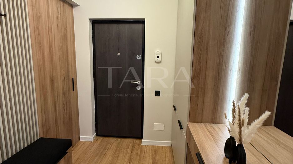 Ofer spre vânzare apartament mobilat și finisat, zona Terra, Florești - Poză 3