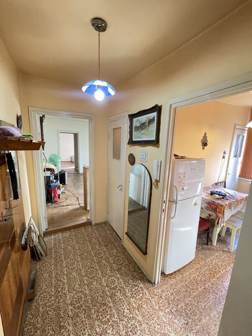 Torontalului-Iulius Town | 2 camere | 56 mp | | Centrală proprie - Poză 2