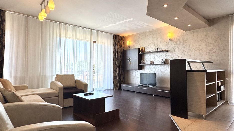 Apartament 2 camere, spațios si primitor, lângă pădure, zona Fropin - Poză 2