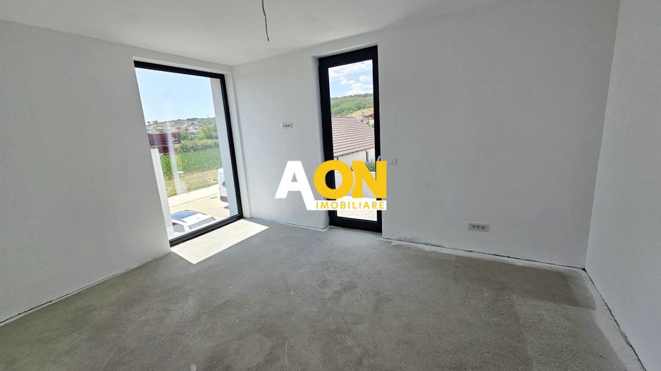 Casa moderna, 4 camere, semifinisata, 386 mp teren, zona Micesti - Poză 13