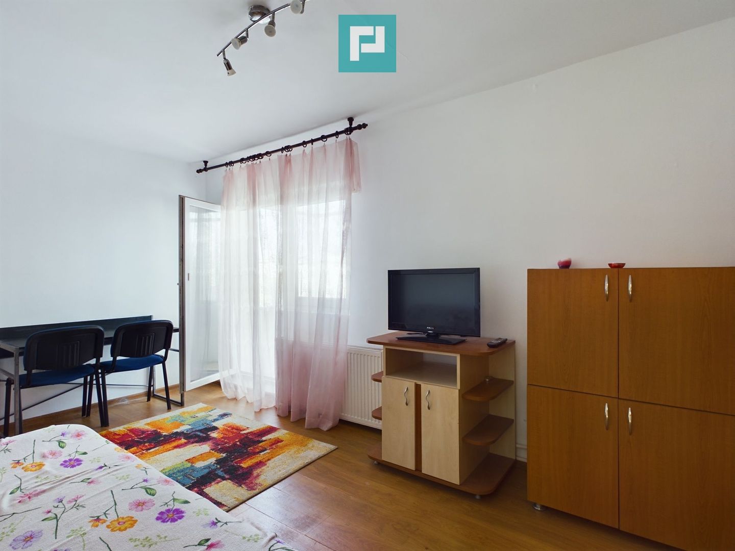 Apartament cu 1 cameră lângă universitate - Poză 3