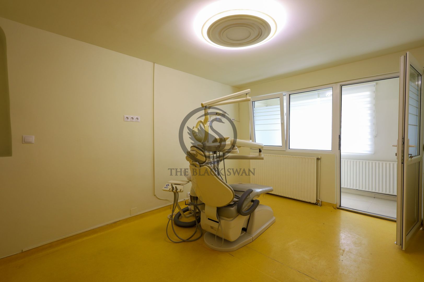 Casa de vanzare 12 camere | 2 constructii - Business, Rezidential | PH - Poză 6
