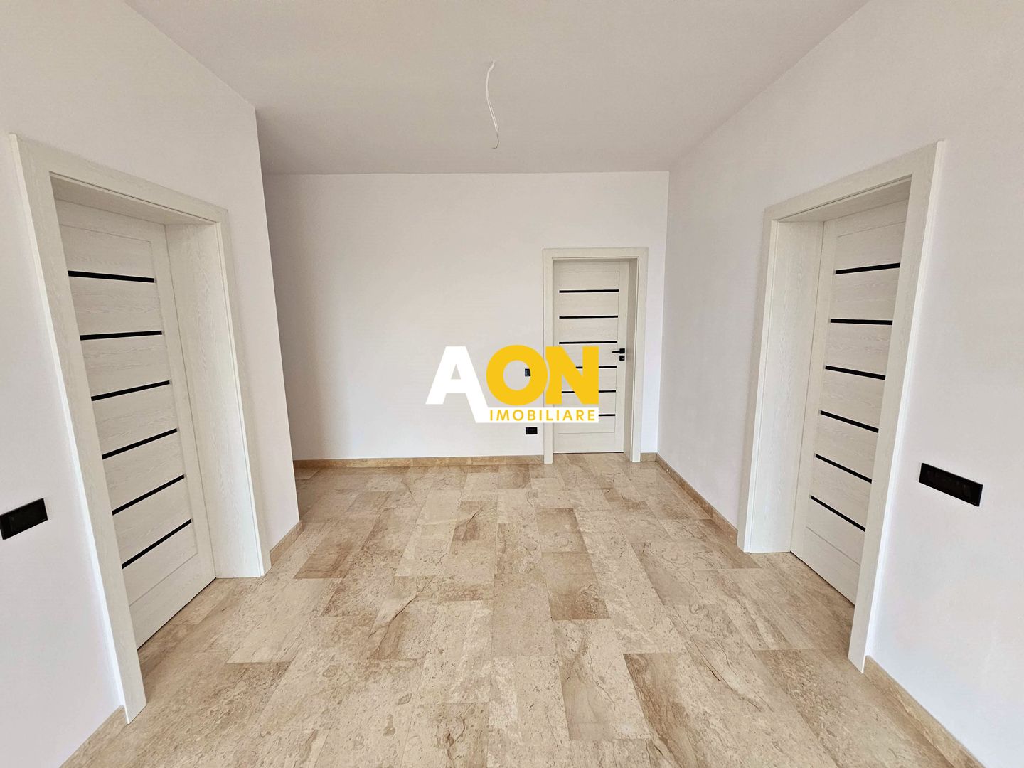 Casa finisata la cheie, 4 camere, 500 mp teren, Micesti - Poză 5