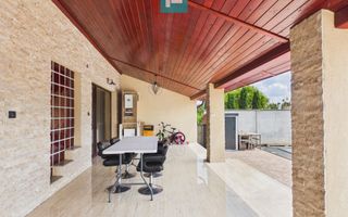 Vilă cu 7 camere de vânzare în zona Central - Poză 65