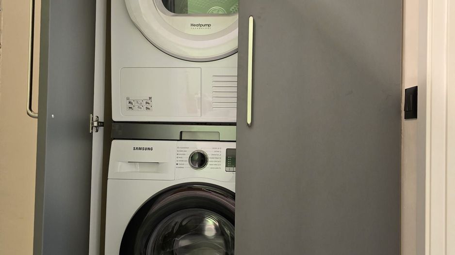 Apartament 2 camere ultrafinisat  cu gradina de 40 m2  zona Tautului - Poză 9