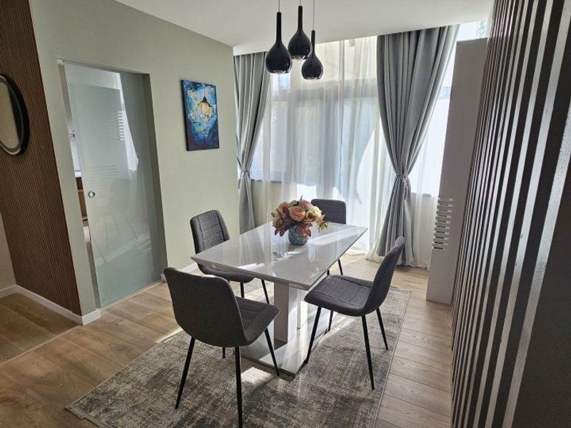 Apart 2camere , 2 bai si terasa zona 1Mai/ Domenii - Poză 6