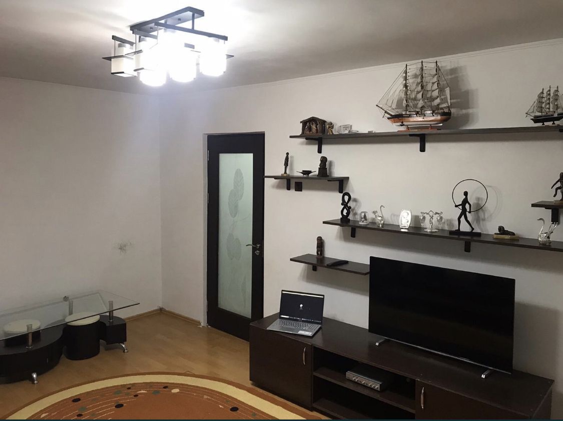 Apartament de vanzare 50 mp - Poză 2