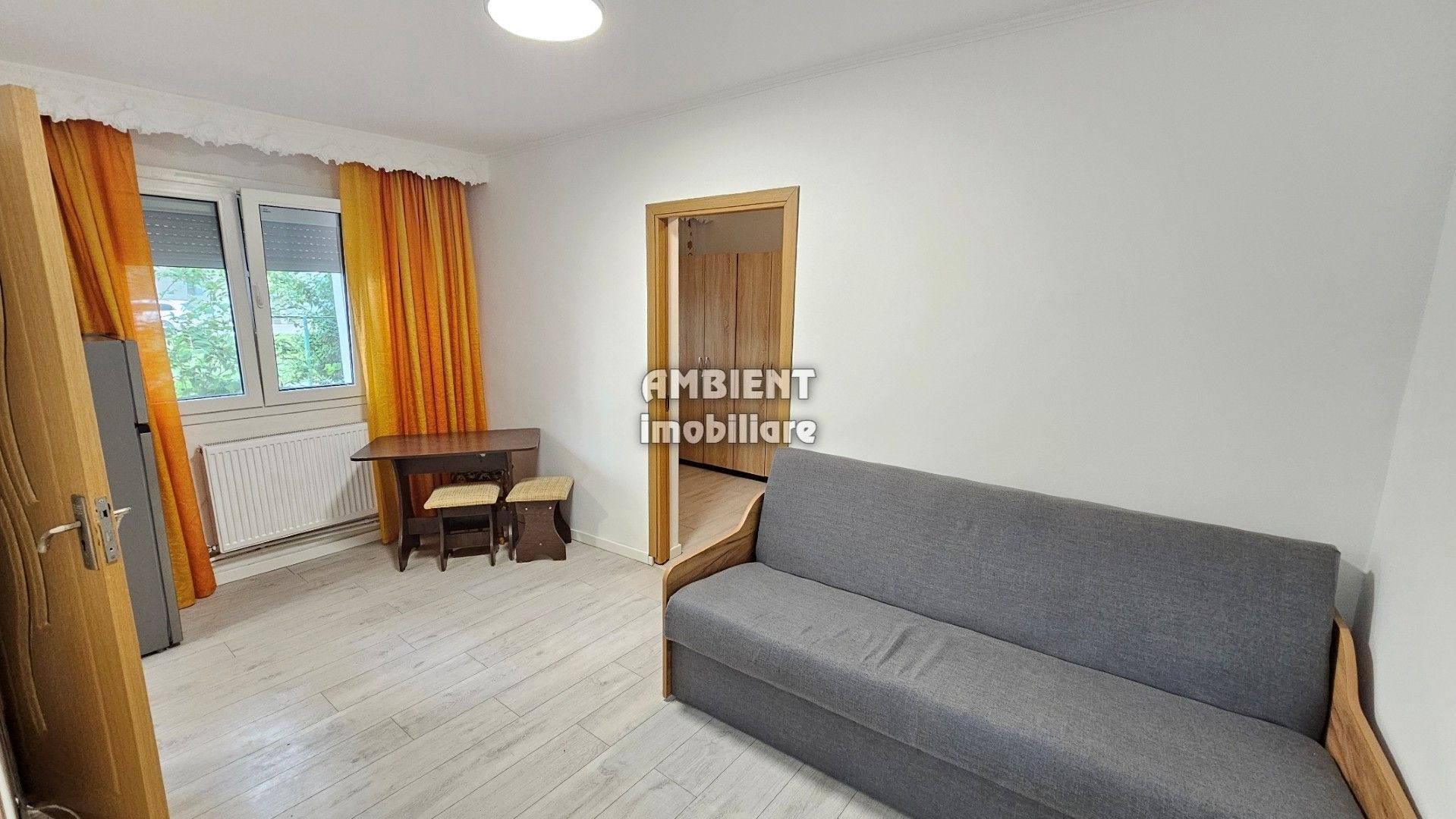 Apartament cu 2 camere, mobilat si utilat, zona NORD; - Poză 1