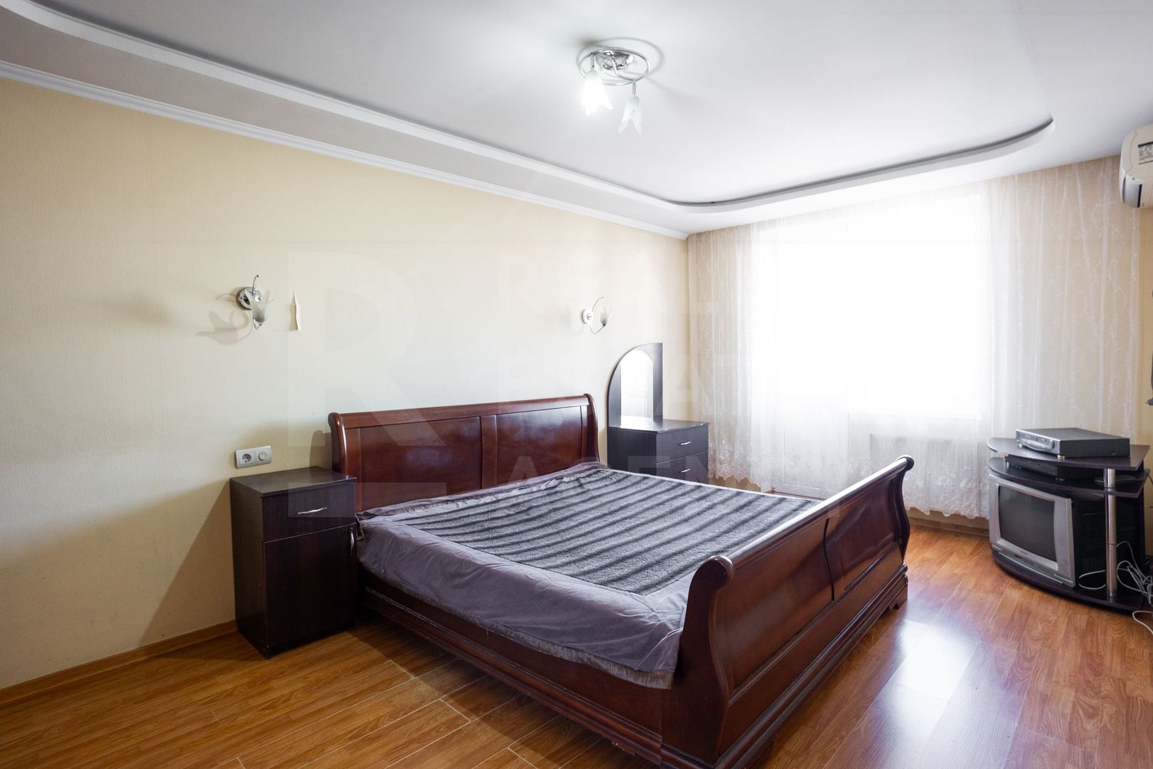 Vânzare, apartament, 3 camere, strada Melestiu, Centru - Poză 7