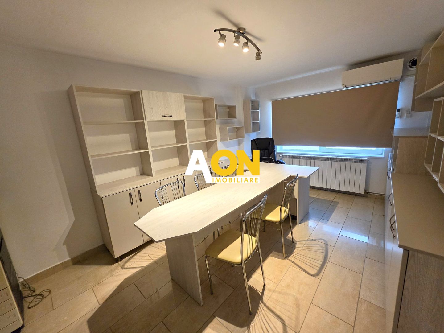 Spatiu de birouri de vanzare Cetate, 50 mp, zona Stadion - Parter - Poză 1